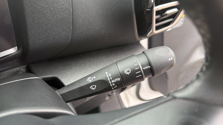 Citroen C4 1.2 PureTech [130] Shine 5dr Petrol Hatchback